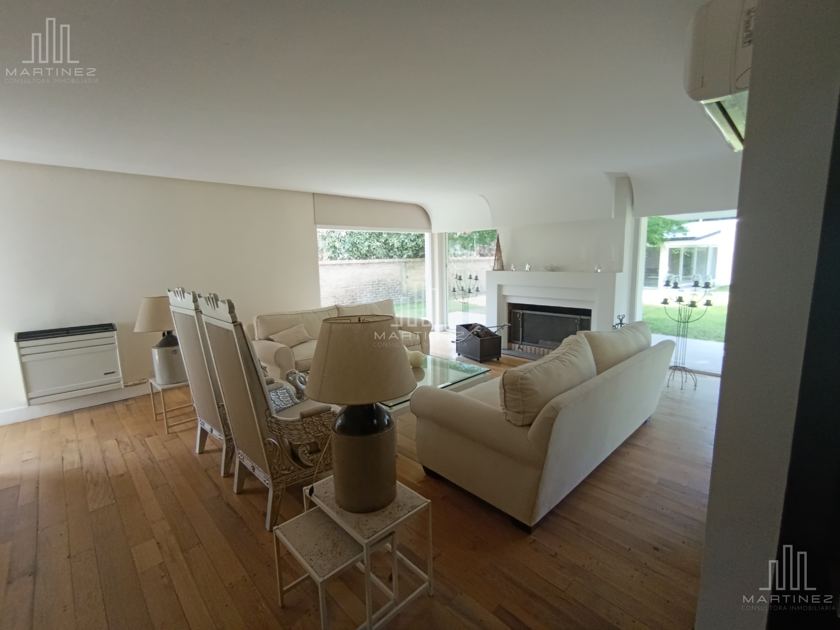 VENTA DE CASA GERENCIAL 3 DORMITORIOS + DEPARTAMENTO 1 DORMITORIO + QUINCHO + GARAGE - Foto 6