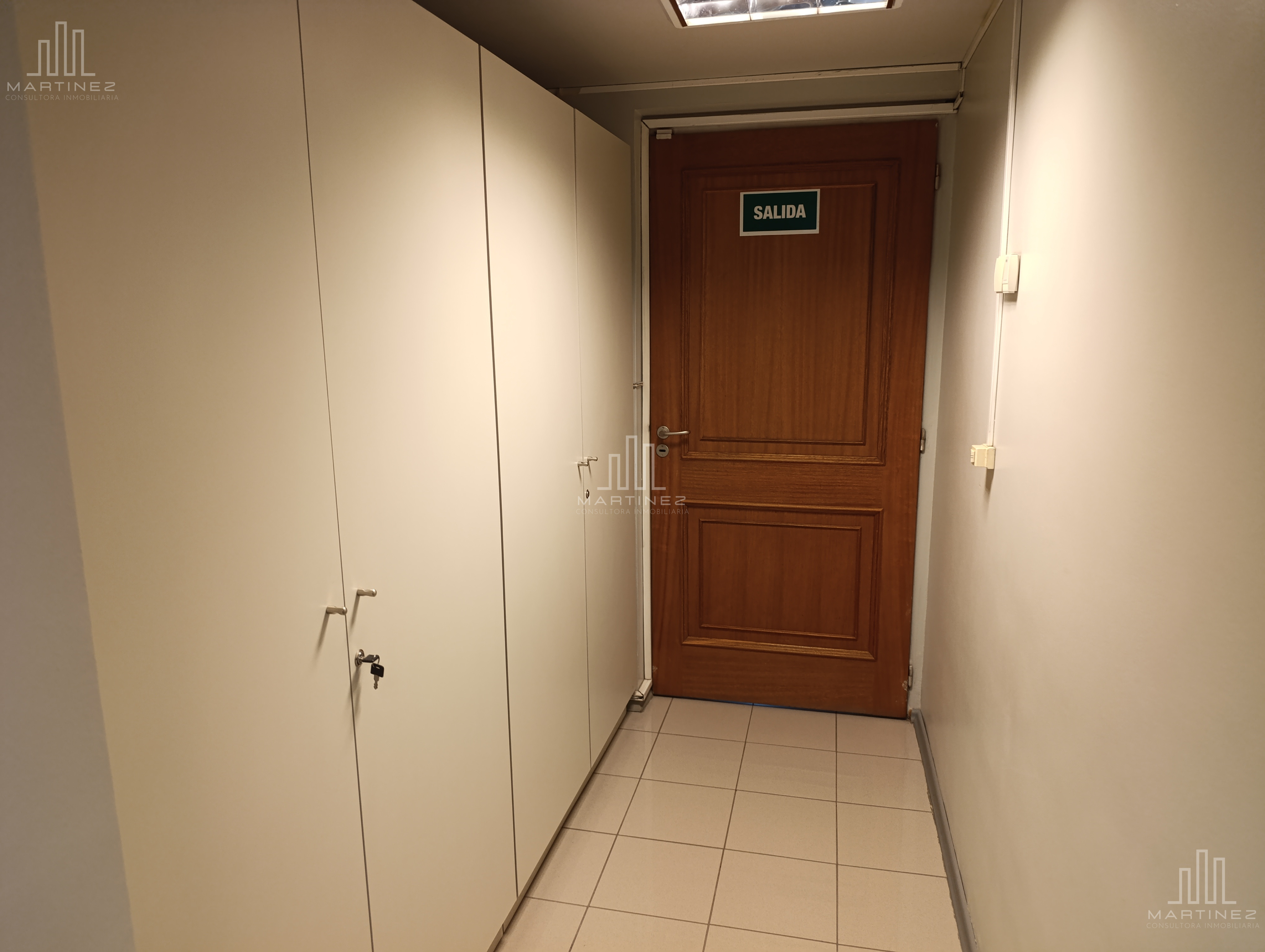 VENTA DE LOCAL COMERCIAL  EN 2 PLANTAS + COCHERA + BAULERA+TERRAZA ECOR 2 - Foto 3